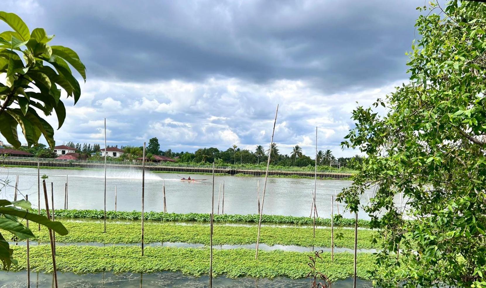 Mrt Riverside Sampran มิสเตอร์ที โฮมสเตย์-ชมนาด المظهر الخارجي الصورة